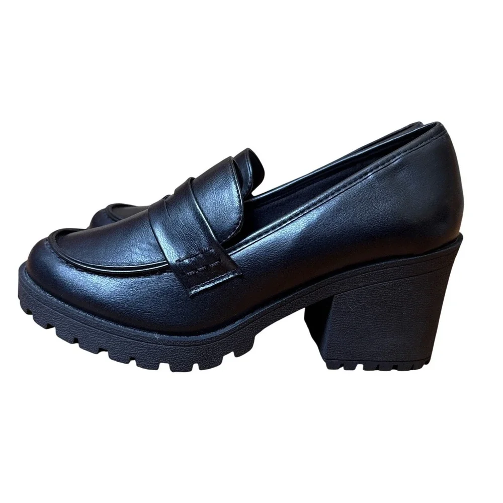 Soda Platform Loafers Women Black Chunky Lug Sole Penny Shoes SIZE 9.5